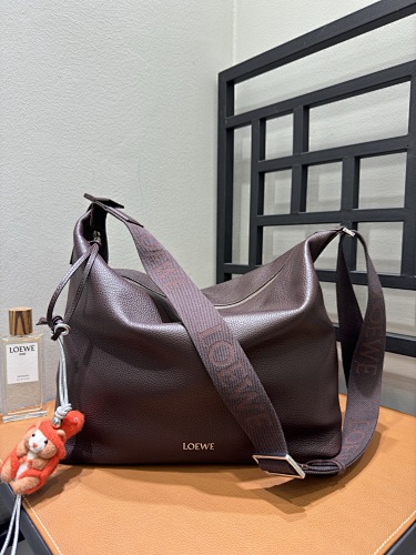 Cubi 13 LOEW1 Size 44 18 30cm