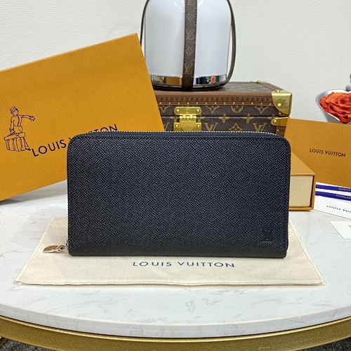 Louis Vuitton Zippy Organizer