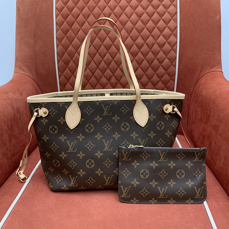 Louis Vuitton shopping bag