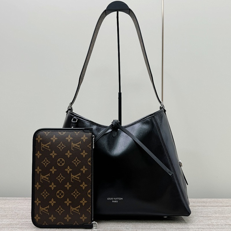 Louis Vuitton Carryall Dark - 39x30x15cm