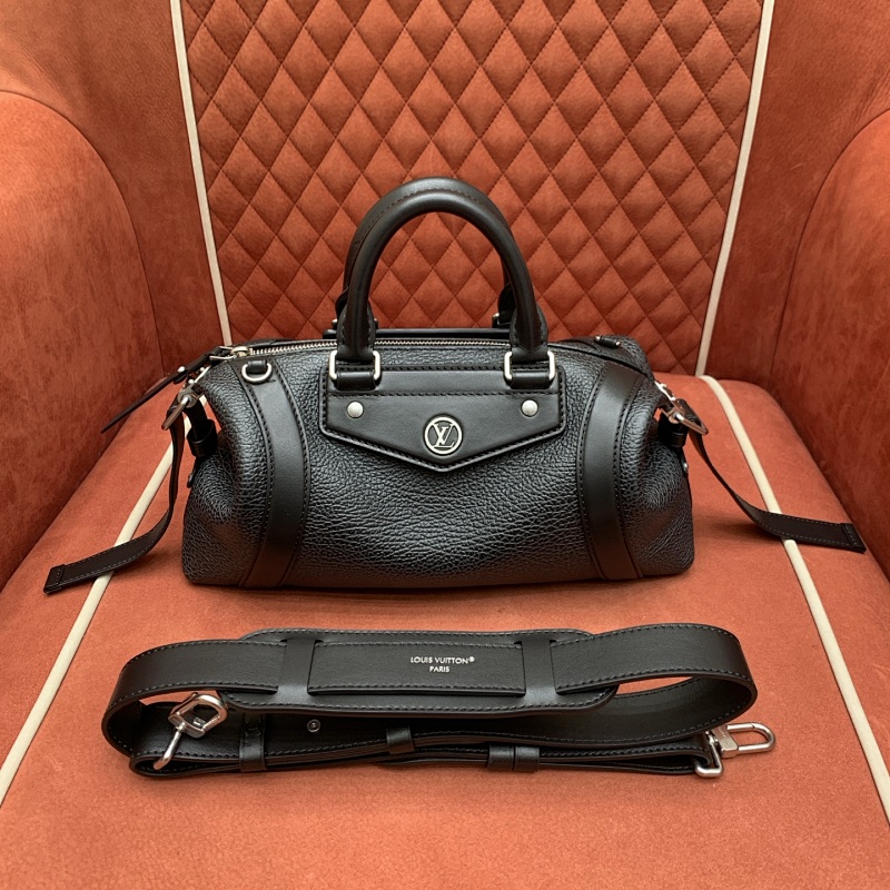 Louis Vuitton crossbody bag