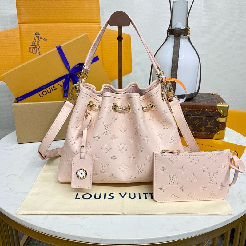 Louis Vuitton Bundle Monogram