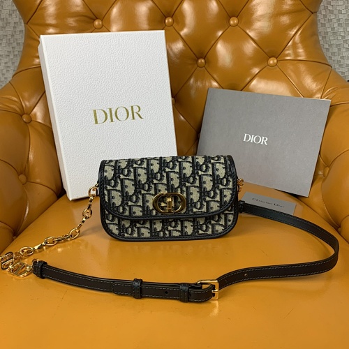 Dior 30 Avenue Mini