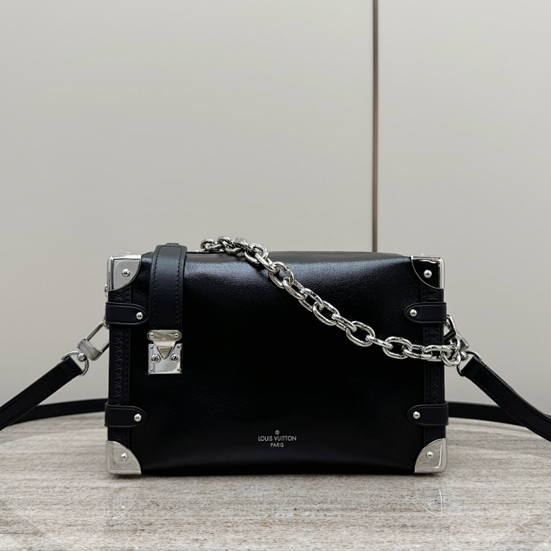 Louis Vuitton Mini Bumbag - 17x12x9.5cm