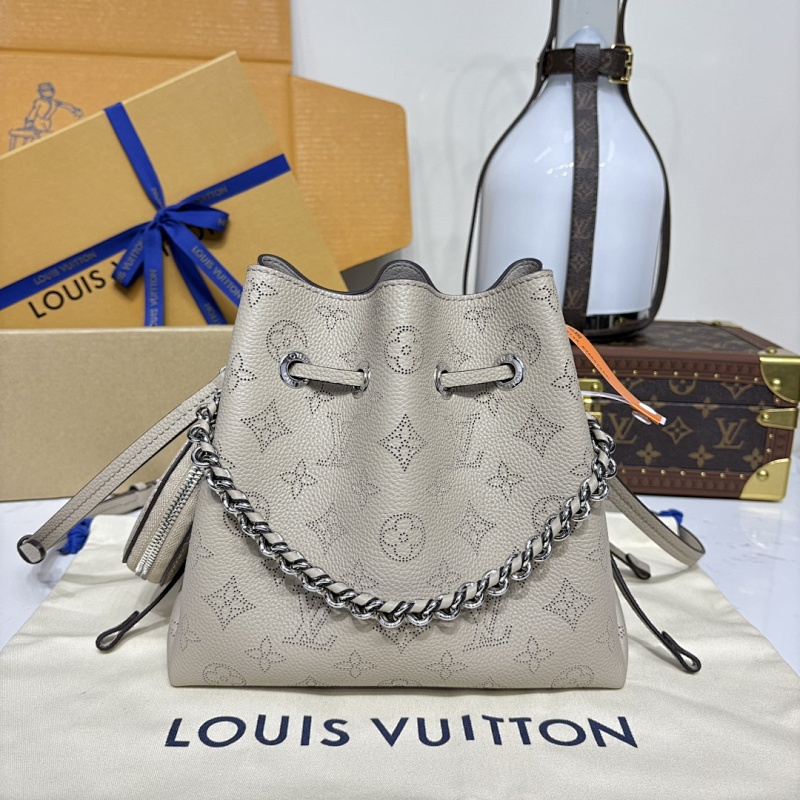 Louis Vuitton Bella Monogram