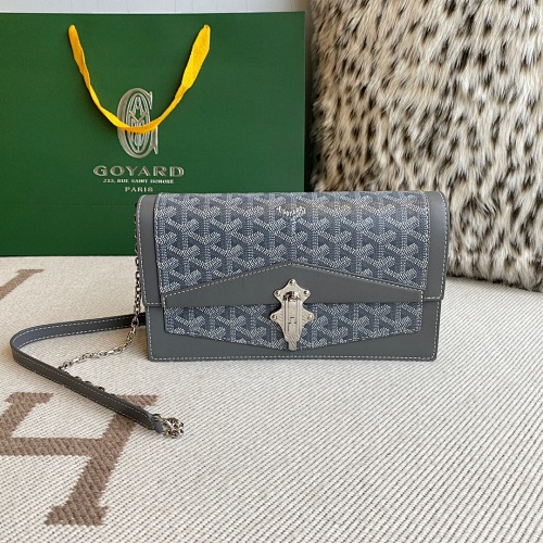 Goyard bag