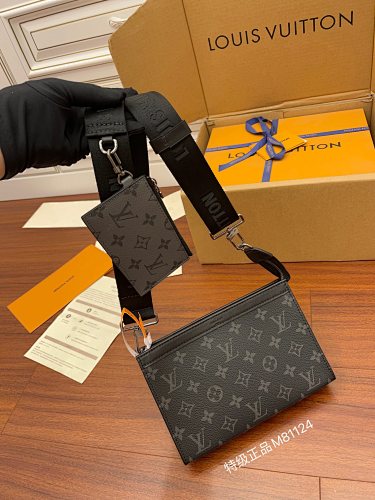 Louis Vuitton bag
