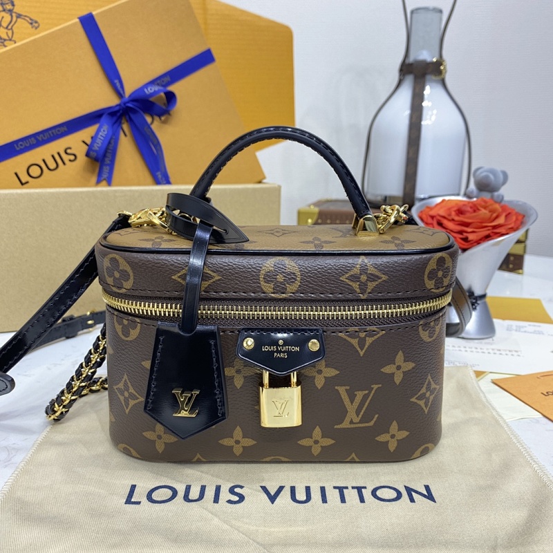 Louis Vuitton Vanity Chain Pouch