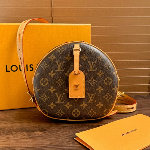 Louis Vuitton Boitechapeau 20x22.5x8cm