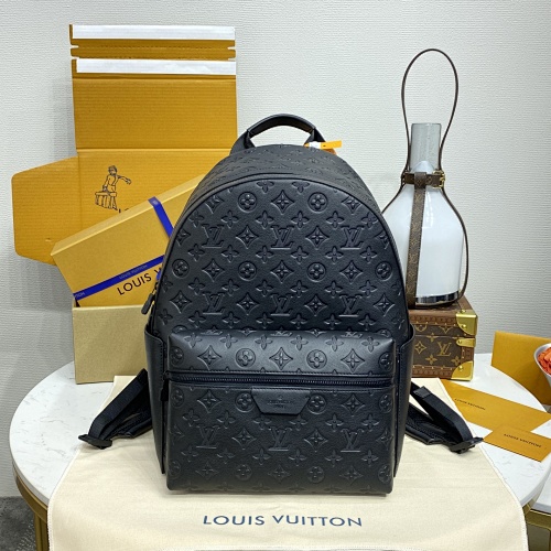Louis Vuitton Discovery Monogram