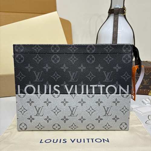Louis Vuitton Pochette Voyage