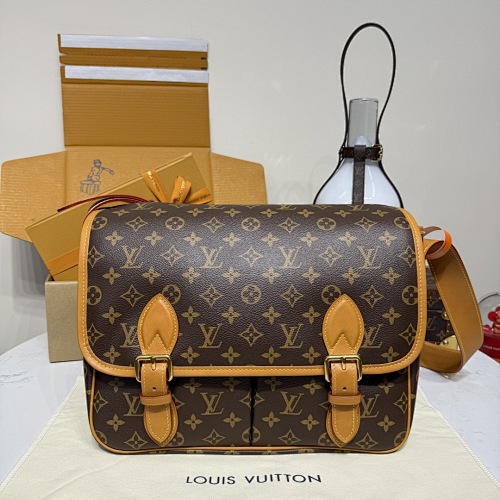 Louis Vuitton Satchel Gibeciere Monogram