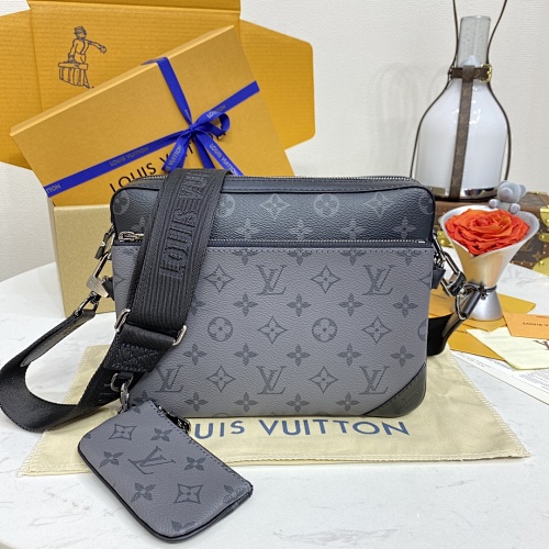 Louis Vuitton Trio Pochette