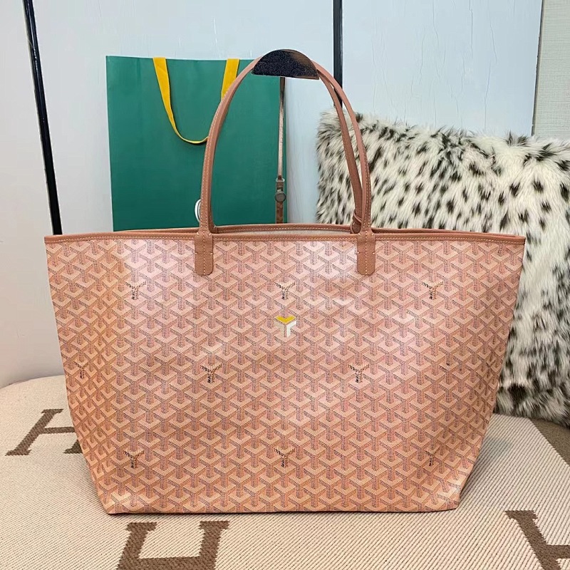 Goyard shopping bag
