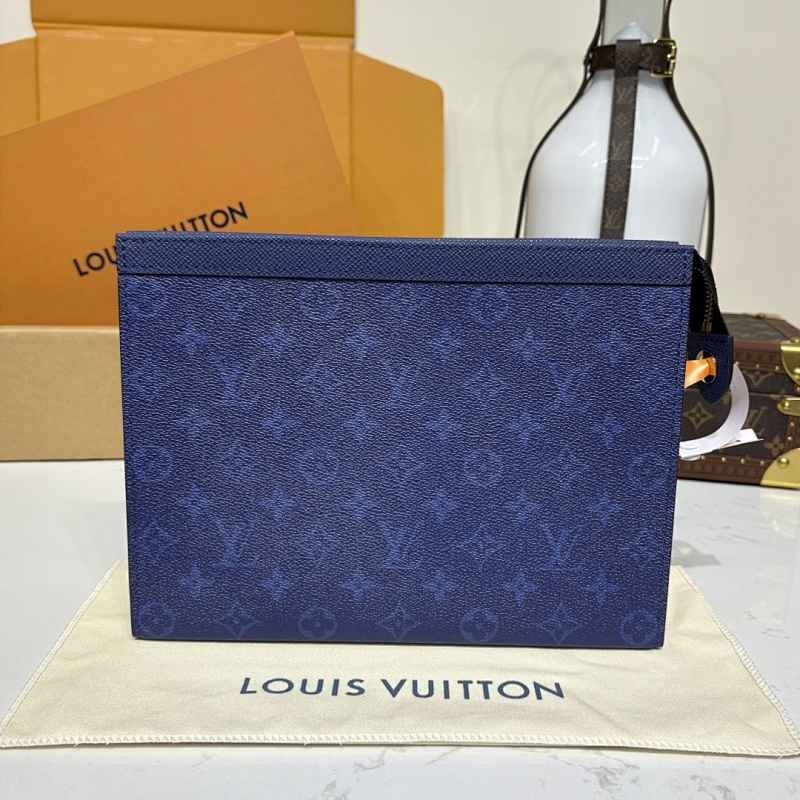 Louis Vuitton Pochette Voyage