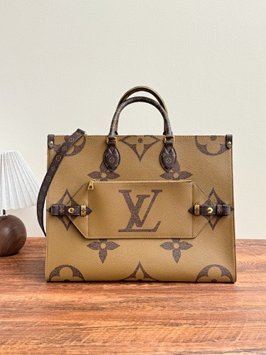Louis Vuitton OnTheGo 43x33x18.5cm