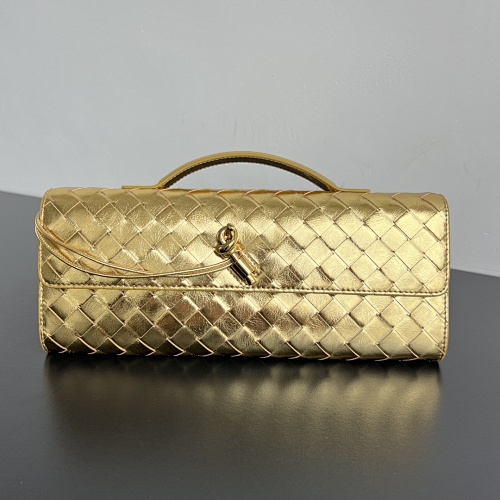 Clutch Intreccio