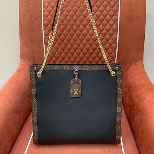 Louis Vuitton crossbody bag