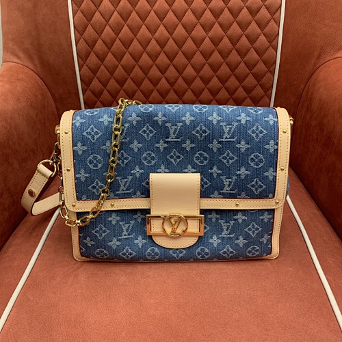 Louis Vuitton crossbody bag