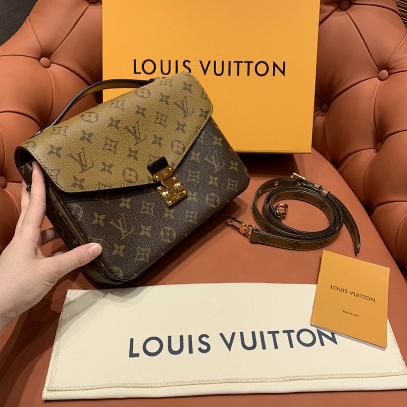 Louis Vuitton messenger bag
