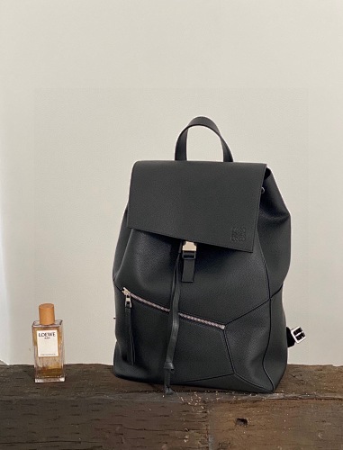 Puzzle Backpack Size 45 33 16.5cm
