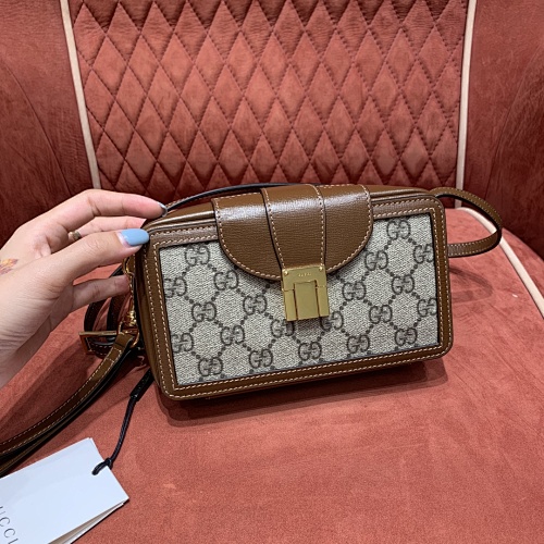 Supreme travel bag