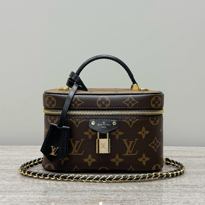 Louis Vuitton Vanity - 19x11.5x6.5cm