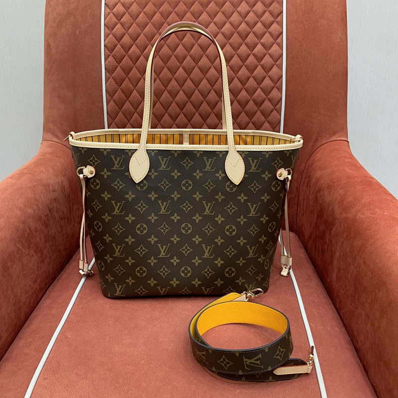 Louis Vuitton shopping bag