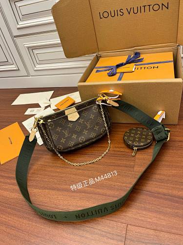 Louis Vuitton bag