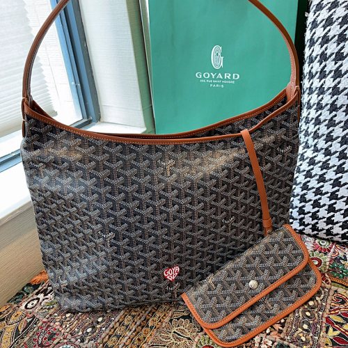 Goyard shoulder bag
