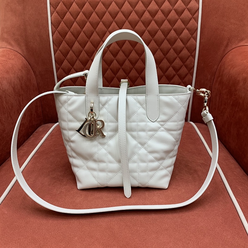 Christian Dior Paris CD Lock D.i.o.r