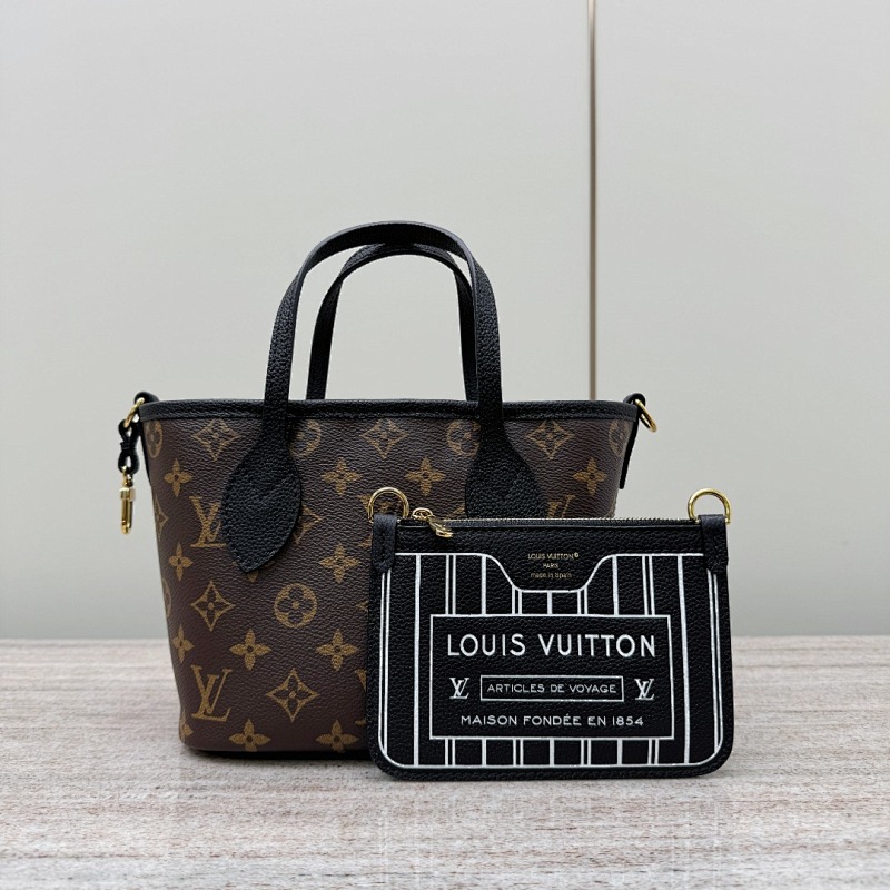 Louis Vuitton Neverfullbb 14x9x24cm