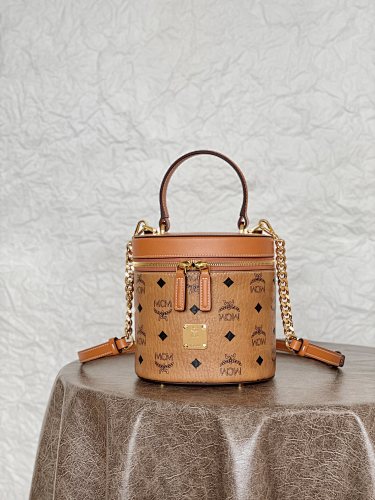 Louis Vuitton MWBBAER01CO001