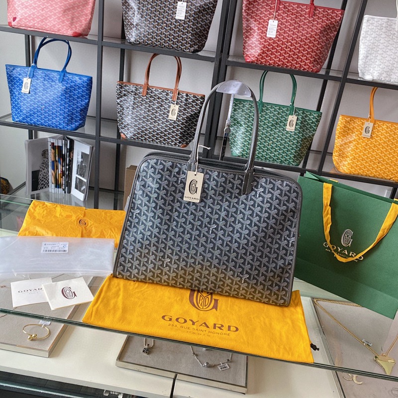 Goyard bag