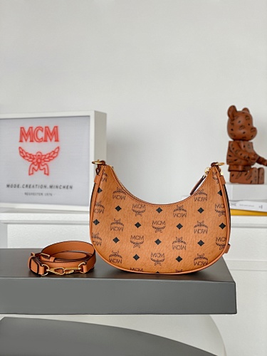 Mcm MWHCATA11CO001