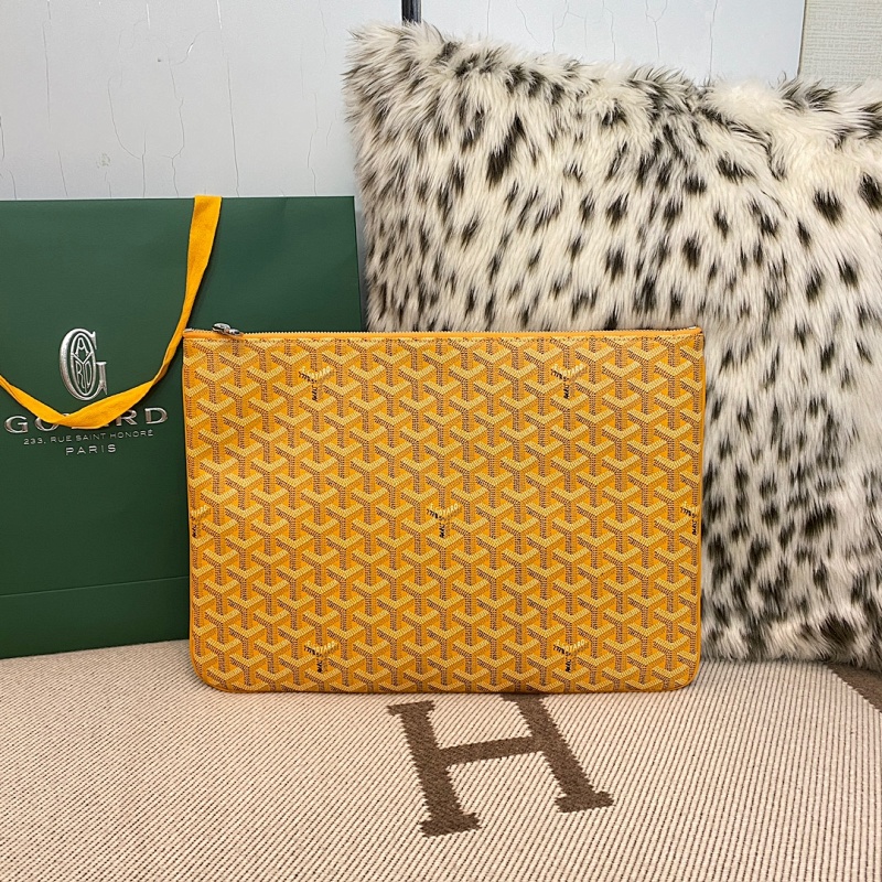 Goyard clutch
