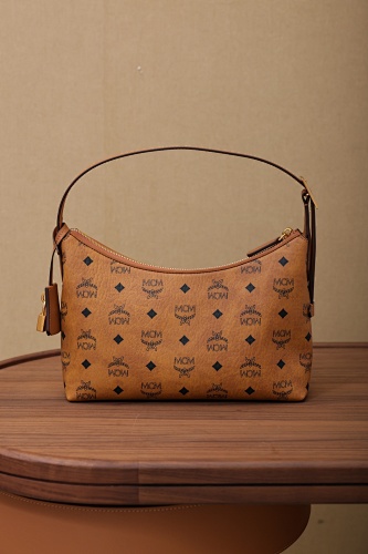 Mcm MWHESTA01CO001