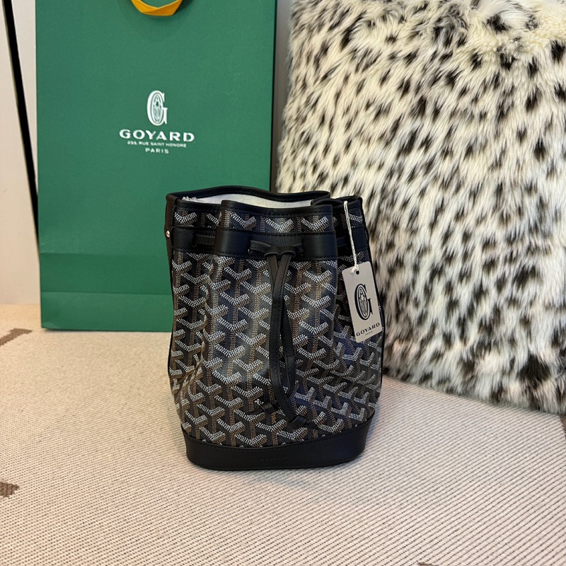 Goyard bag