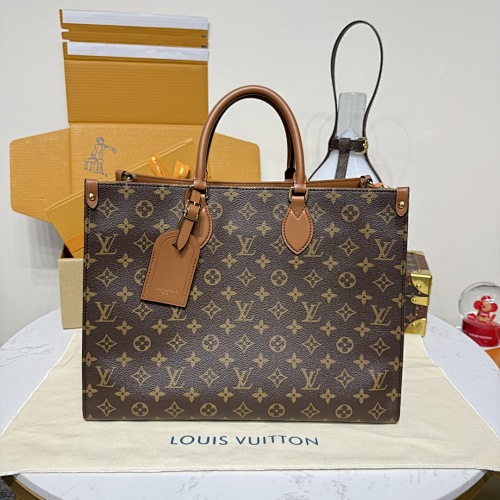 Louis Vuitton Onthego Organizer