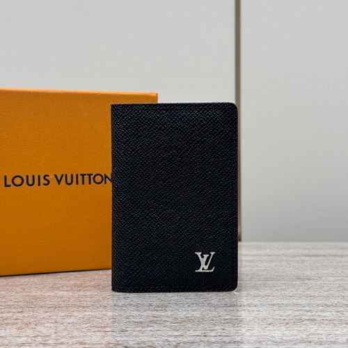 Louis Vuitton card holder