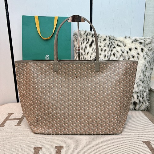 Goyard tote bag