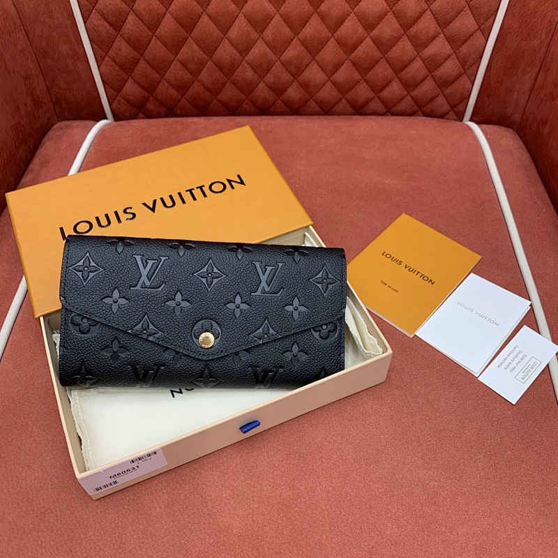 Louis Vuitton clutch