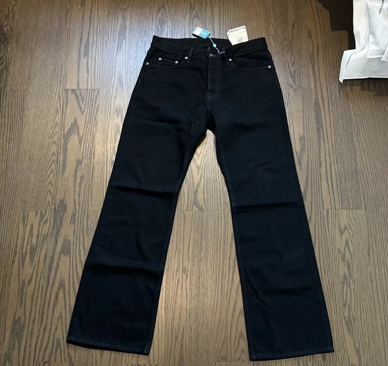 Acne Black