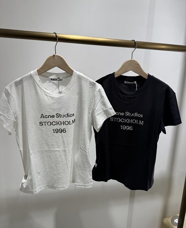 Acne Fit Tee