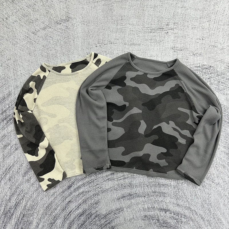 Etheria Slim-Fit Cropped Raglan Waffle-Knit Reversible Camouflage Long-Sleeve