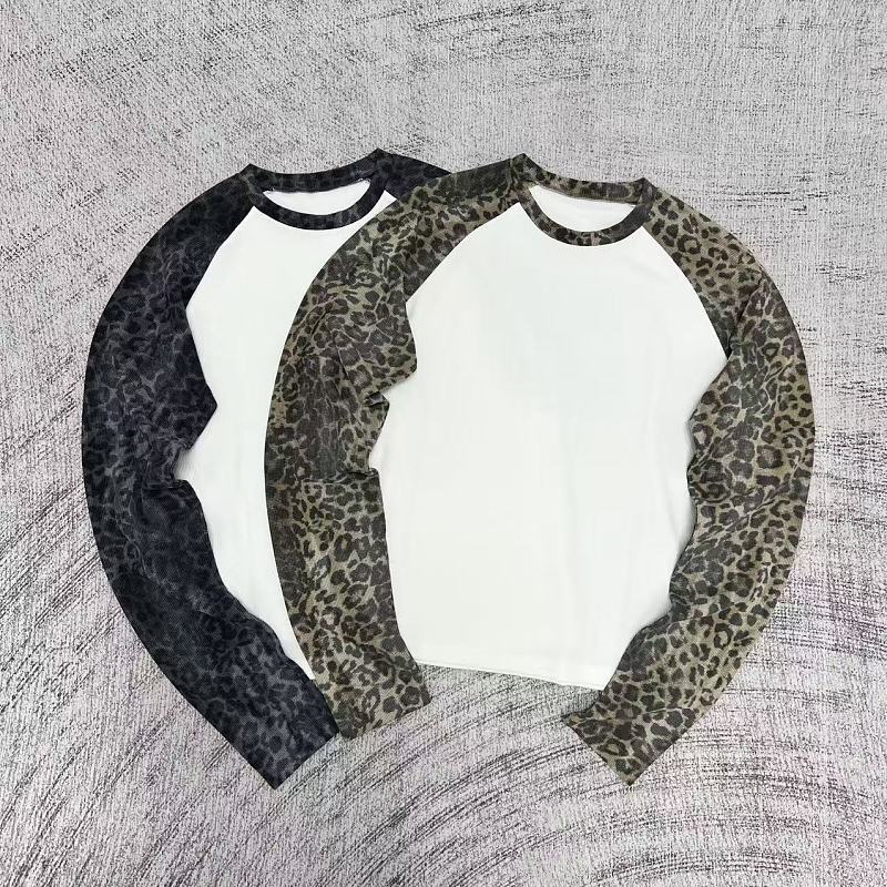 Leopard Print Long-Sleeve Slim-Fit Cropped Top
