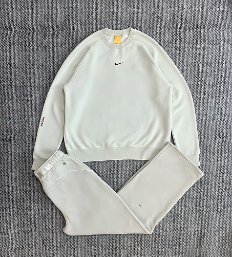 Nike NK Solid Color Crew Neck Pullover Long Sleeve