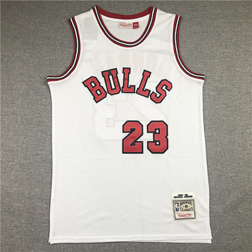 Bulls Embroidery Jersey S-2XL