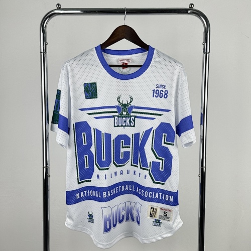 Bucks Retro T-shirt S-2XL T