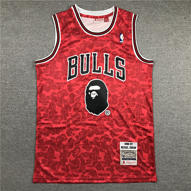 Bulls Embroidery Jersey S-2XL